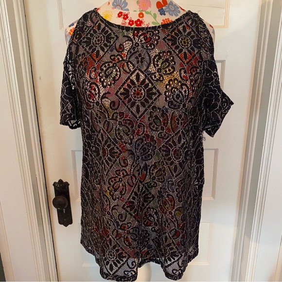 Loft Black & White Lace Cold Shoulder Top - Picture 3 of 6